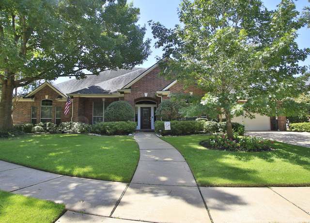 Property at 1514 Robins Forest Dr, Spring, TX 77379, 4 beds, 2.5 baths