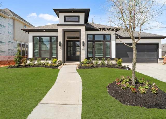 Property at 4318 Southpoint Way, Fulshear, TX 77441, 4 beds, 4.5 baths