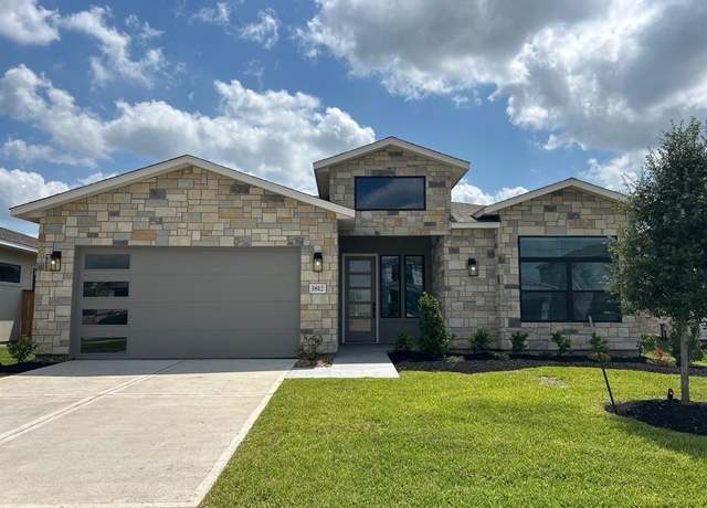 Property at 1812 Drover Ln, Rosenberg, TX 77471, 3 beds, 3 baths