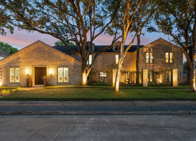 Property at 16310 Brook Forest Dr, Houston, TX 77059, 6 beds, 5.5 baths