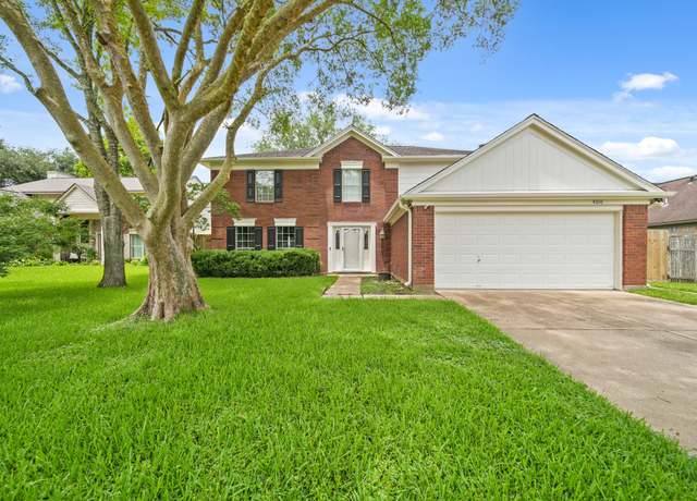 Property at 4010 Ashwood Dr, Pearland, TX 77584, 4 beds, 2.5 baths