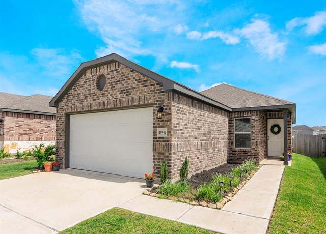 Property at 14942 Dane Ct, Conroe, TX 77316, 3 beds, 2 baths
