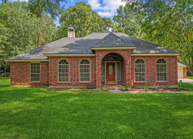 Property at 8910 Diamante Dr, Magnolia, TX 77354, 3 beds, 2.5 baths