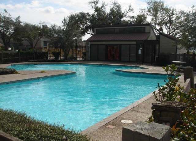 Property at 10110 Forum West #422, Houston, TX 77036, 2 beds, 2 baths