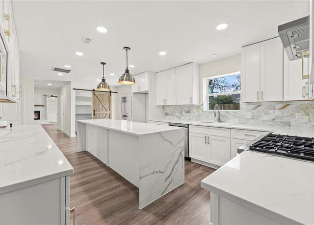 Property at 12551 Honeywood Trl, Houston, TX 77077, 4 beds, 2.5 baths