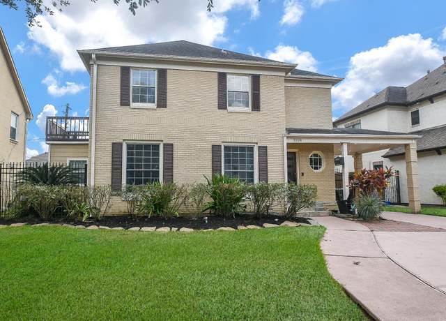 Property at 3328 Southmore Blvd, Houston, TX 77004, 4 beds, 3.5 baths