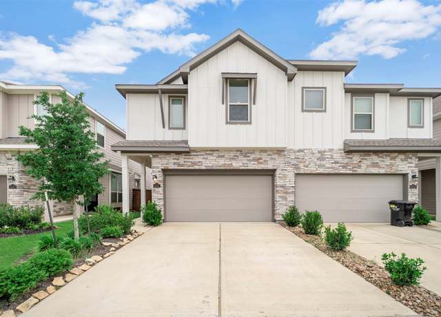Property at 4127 Champlain Way, Iowa Colony, TX 77583, 3 beds, 2.5 baths