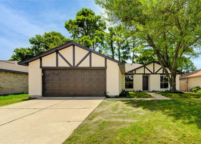 Property at 10627 Eagle Glen Dr, Houston, TX 77041, 3 beds, 2 baths