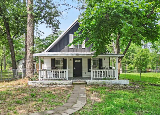Property at 6090 Skylane Dr, Montgomery, TX 77316, 3 beds, 1.5 baths