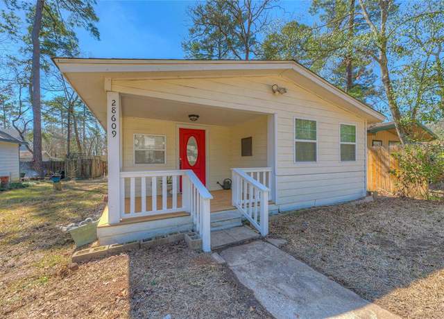 Property at 28609 Netawaka Ct, Huntsville, TX 77320, 2 beds, 1 bath