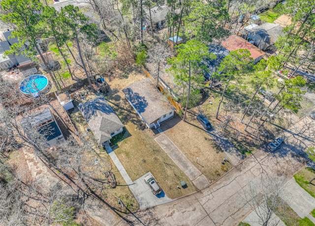Property at 28609 Netawaka Ct, Huntsville, TX 77320, 2 beds, 1 bath