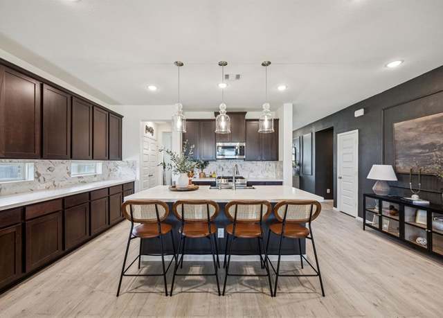 Property at 200 Valley Ranch Trl, Dayton, TX 77535, 5 beds, 3.5 baths