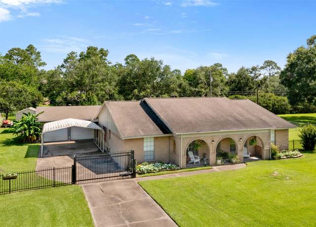 Property at 2306 Westfield St, Alvin, TX 77511, 4 beds, 2 baths