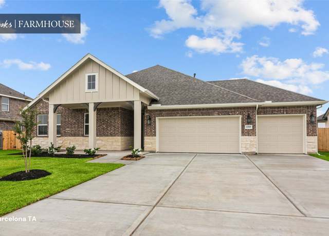Property at 12919 Old Fashion Cir, Mont Belvieu, TX 77535, 4 beds, 2 baths