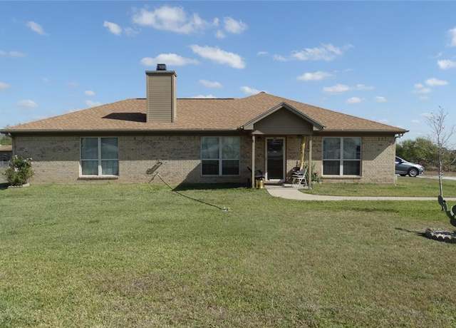 Property at 17930 N Interstate 35, West, TX 76691, 3 beds, 2 baths