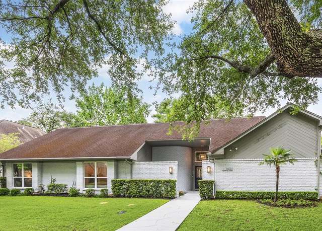 Property at 14137 Cardinal Ln, Houston, TX 77079, 4 beds, 2.5 baths