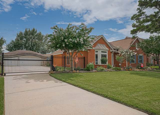 Property at 15014 Redbud Leaf Ln, Cypress, TX 77433, 4 beds, 2 baths