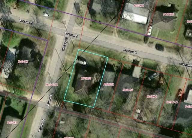 Property at 503 Willow St, Rosenberg, TX 77471, 3 beds, 1 bath