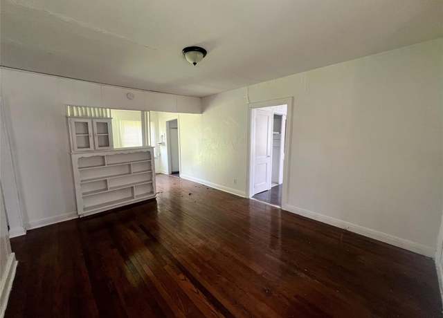 Property at 516 Spooner St, Pasadena, TX 77506, 3 beds, 1 bath