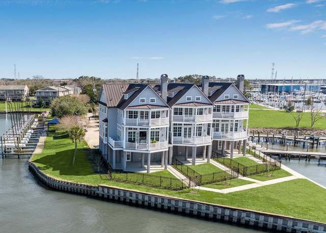 Property at 2447 Lakewood Pointe, Seabrook, TX 77586, 4 beds, 3.5 baths