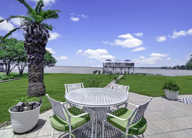 Property at 292 Lakeview Hbr, Onalaska, TX 77360, 3 beds, 2 baths