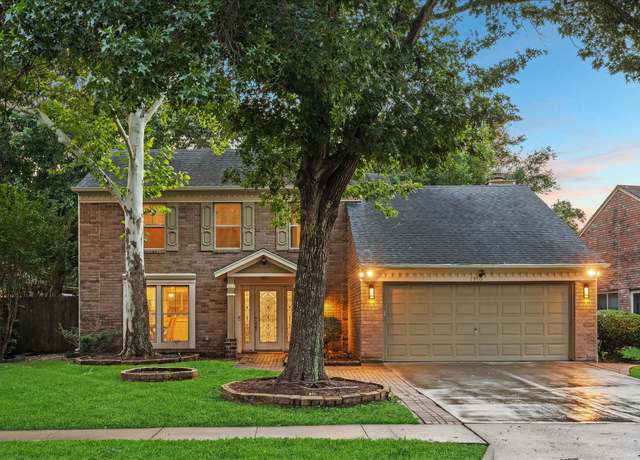 Property at 1510 Apple Park Dr, Katy, TX 77450, 4 beds, 2.5 baths