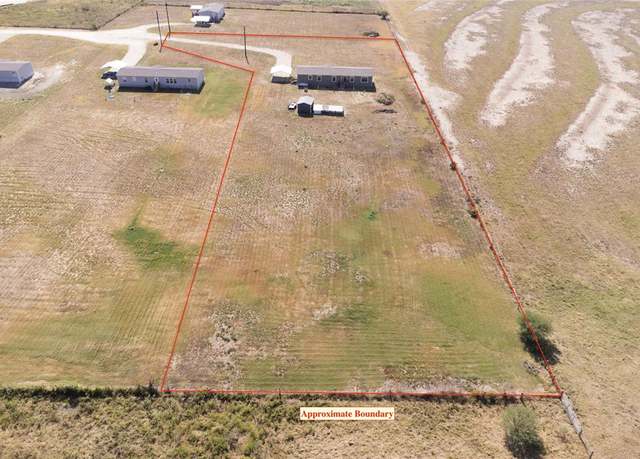 Property at 253 PR 3042, Gonzales, TX 78629, 4 beds, 2 baths