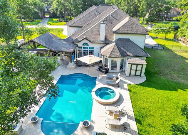 Property at 2402 Legends Gate Dr, Spring, TX 77386, 5 beds, 3.5 baths
