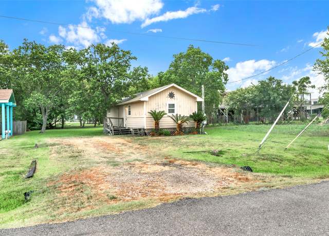 Property at 614 6th St, San Leon, TX 77539, 1 bed, 1 bath