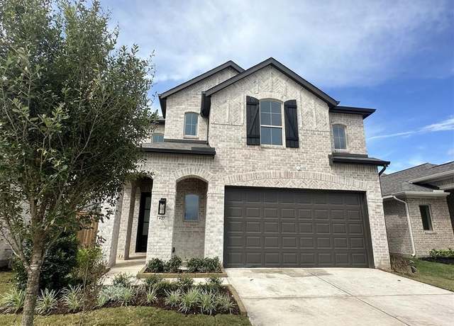 Property at 427 Big Pine Trl, Rosenberg, TX 77471, 4 beds, 3 baths