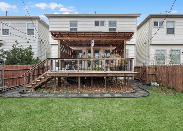 Property at 410 Yale Oaks Ln, Houston, TX 77091, 3 beds, 2.5 baths