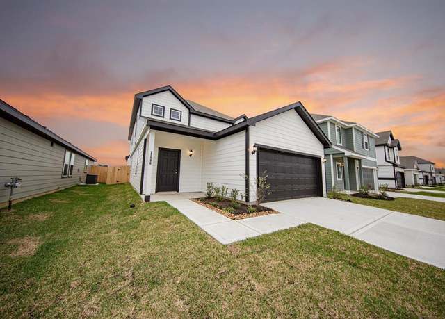 Property at 13886 Diamondback Dr, Splendora, TX 77372, 4 beds, 2.5 baths