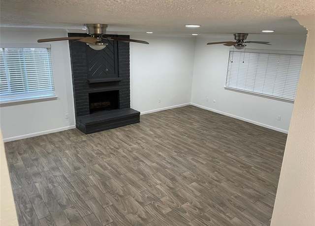 Property at 16710 Lost Quail Dr, Houston, TX 77489, 4 beds, 2.5 baths