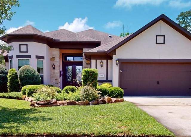 Property at 213 N Elderberry Trl, Montgomery, TX 77316, 3 beds, 3 baths