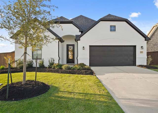 Property at 5715 Caracara St, Manvel, TX 77578, 2 beds, 2 baths