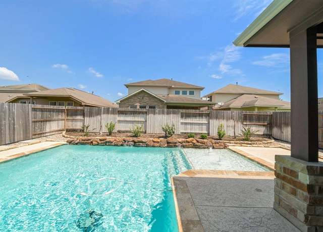 Property at 36 Supiro Dr, Manvel, TX 77578, 3 beds, 2 baths
