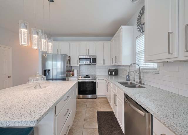 Property at 10123 Sweet Olive Way, Tomball, TX 77375, 4 beds, 2.5 baths