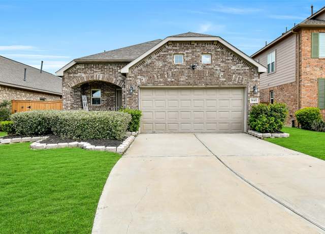 Property at 1845 Acklen Run Dr, Rosharon, TX 77583, 3 beds, 3 baths