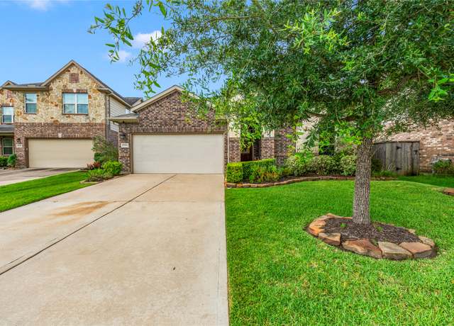 Property at 9906 Deborah Colony Ln, Humble, TX 77396, 4 beds, 2 baths