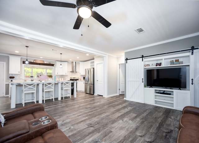 Property at 676 Cr 4005, Timpson, TX 75975, 4 beds, 2 baths