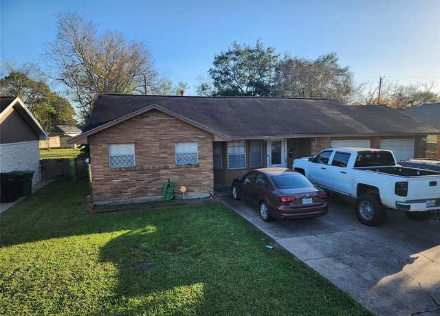 Property at 510 Edgebrook Dr, Houston, TX 77034, 3 beds, 1.5 baths