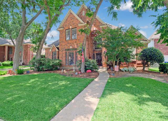 Property at 1114 Plantation Dr, Richmond, TX 77406, 4 beds, 3.5 baths
