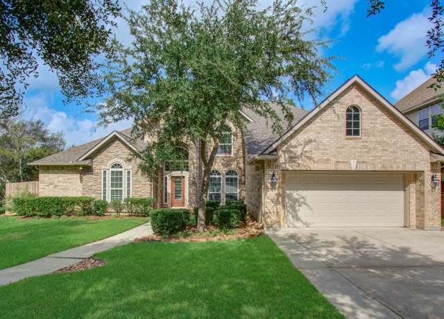 Property at 2512 Eagle Post Dr, Conroe, TX 77304, 4 beds, 3.5 baths