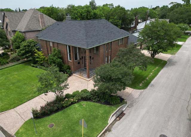 Property at 4900 Willow St, Bellaire, TX 77401, 4 beds, 3.5 baths