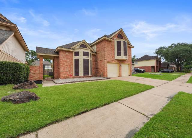 Property at 4830 Green Trail Dr, Houston, TX 77084, 3 beds, 2.5 baths