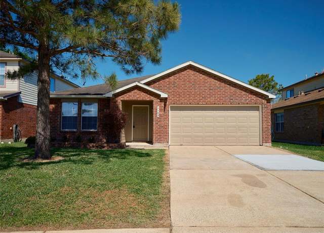 Property at 1122 Cotton Gum Ln, Rosenberg, TX 77471, 3 beds, 2 baths