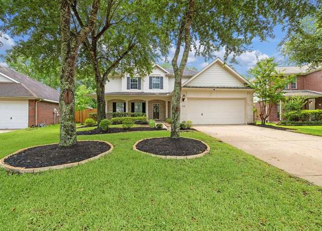 Property at 13426 Summer Villa Ln, Houston, TX 77044, 4 beds, 2.5 baths