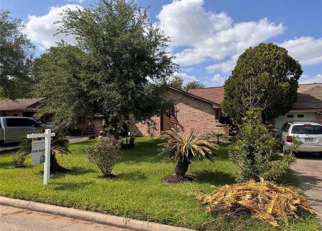Property at 7126 Sawmill Trl, Houston, TX 77040, 3 beds, 1.5 baths
