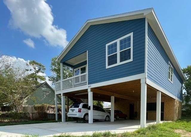 Property at 3011 Layne St, La Porte, TX 77571, 3 beds, 2 baths