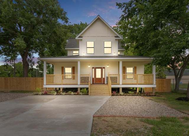 Property at 10002 Wilma Ln, Beach City, TX 77523, 5 beds, 3 baths